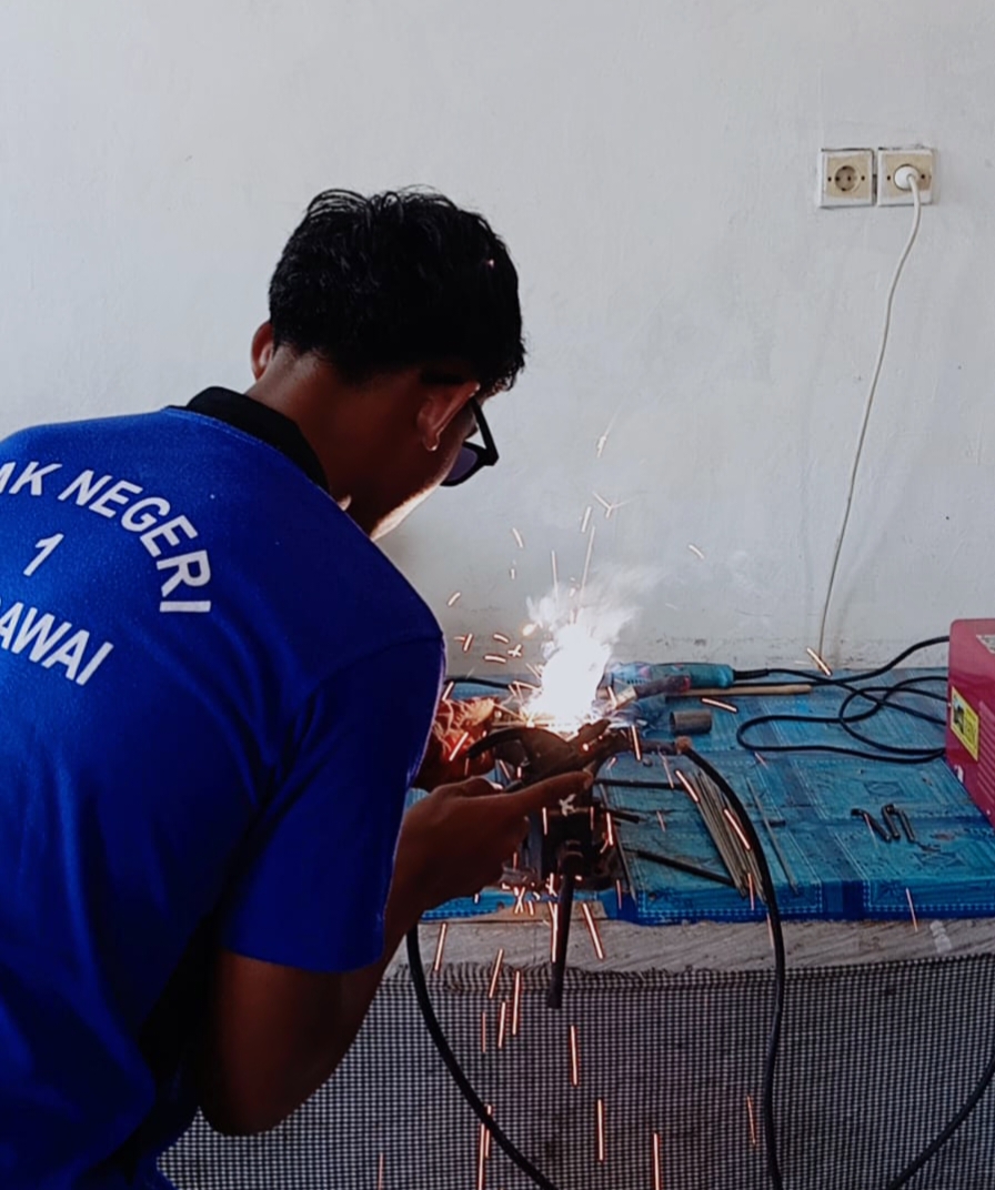 pembuatan-trakel-inovasi-unggulan-smk-pandawai