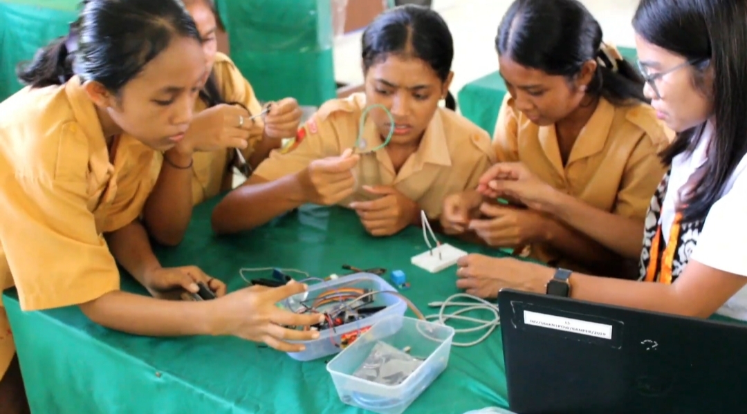 inovasi-iot-atu-otomatis-alat-penyiraman-android